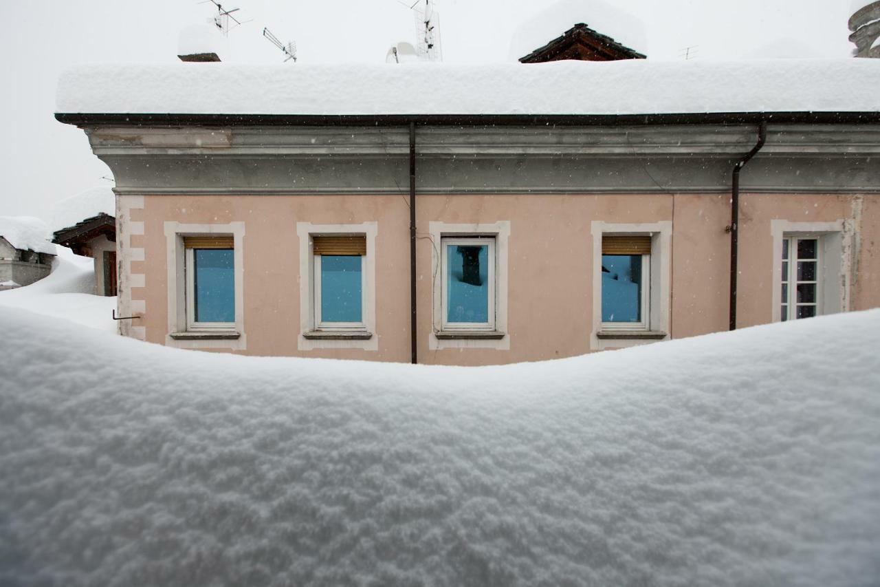 La Casa Di Ada Leilighet Aosta Eksteriør bilde